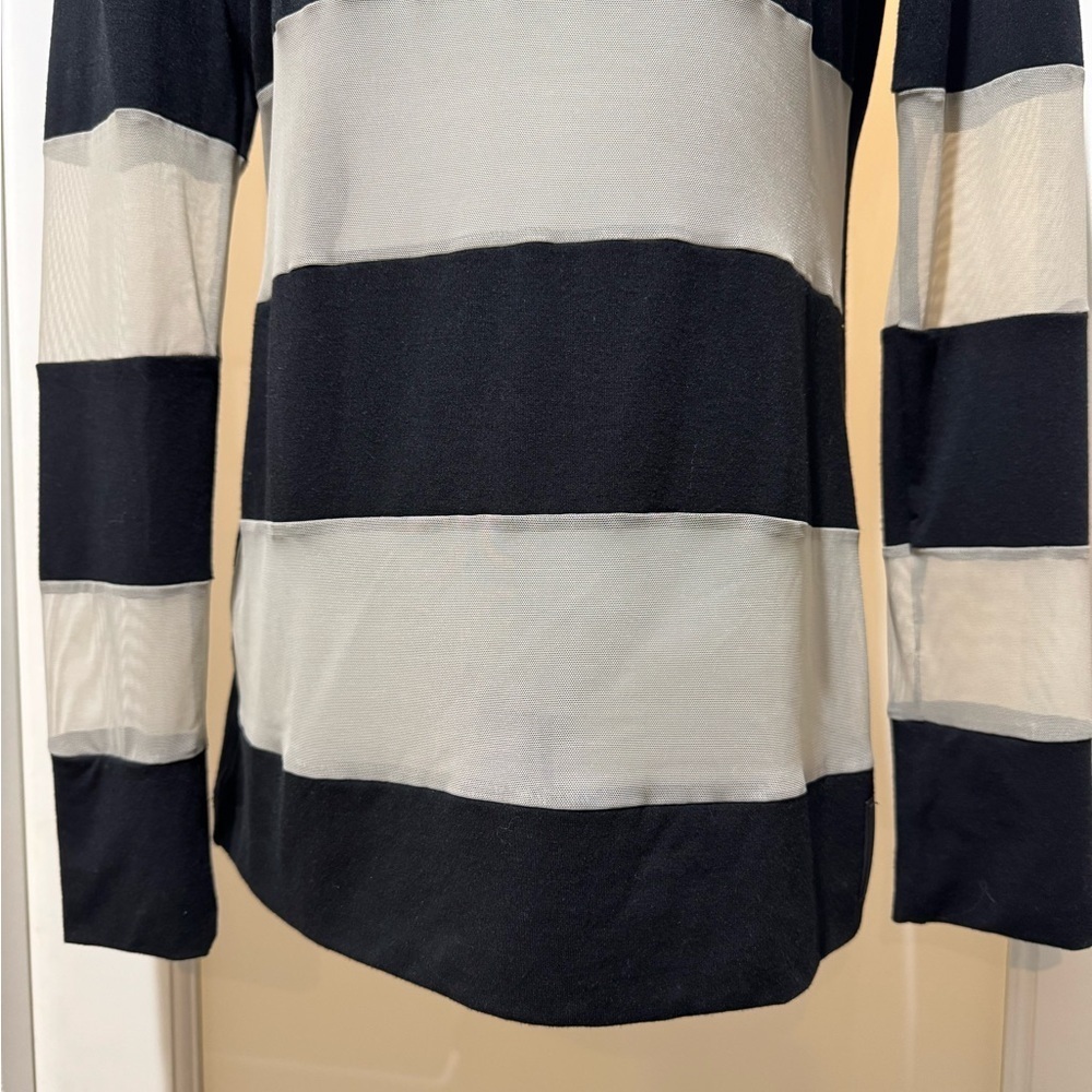 Anatomie Black Cream Stripe Mesh Long Sleeve Top Size M Travel Luxe Lightweight - Picture 4 of 13